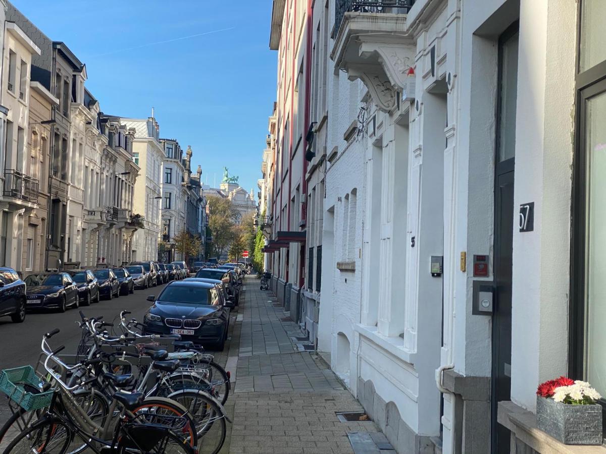 Coco Romantic In Central Antwerp - Sauna Bagian luar foto